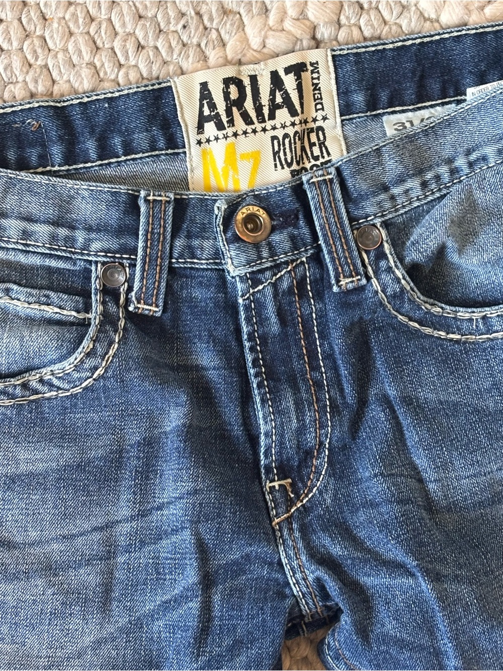 Ariat M7 Rocker Slim Fit Boot Cut Jeans - Medium Wash Men's - Picture 7 of 12